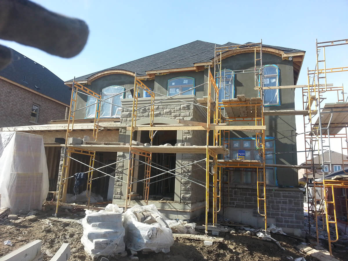 Exterior Natural Stone Veneer Contractor - Mississauga Homes