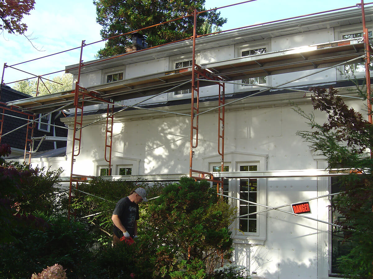 Stucco Repair and Restoration